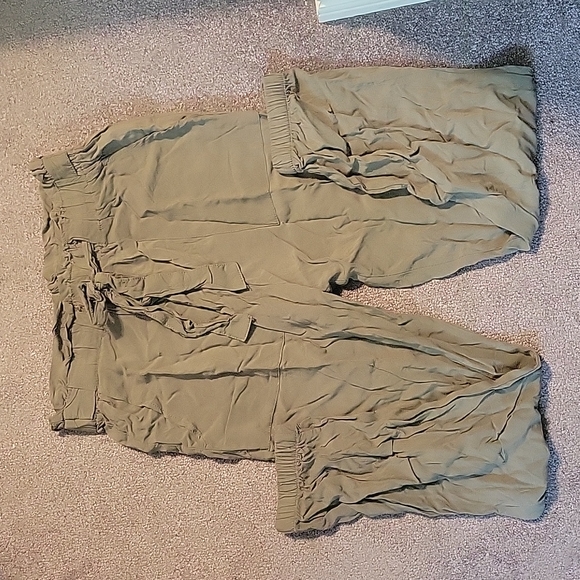 Paperbag pants - Picture 1 of 2